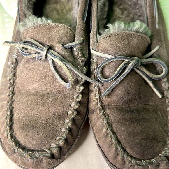 L.L.Bean Men’s Grey Slippers Size 8 Fuzzy Warm - Picture 4 of 11